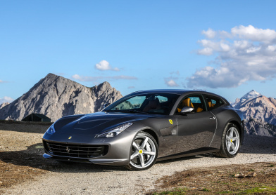 Selva Di Val Gardena Уикенд с GTC4Lusso